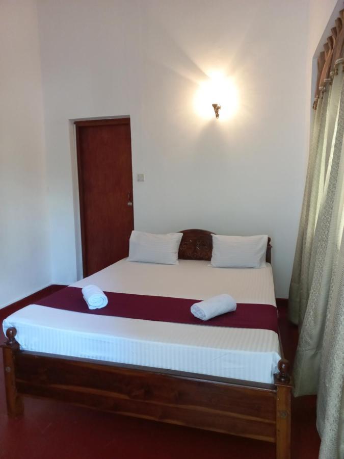 Lazy Bear Best Hostel In 康提 外观 照片